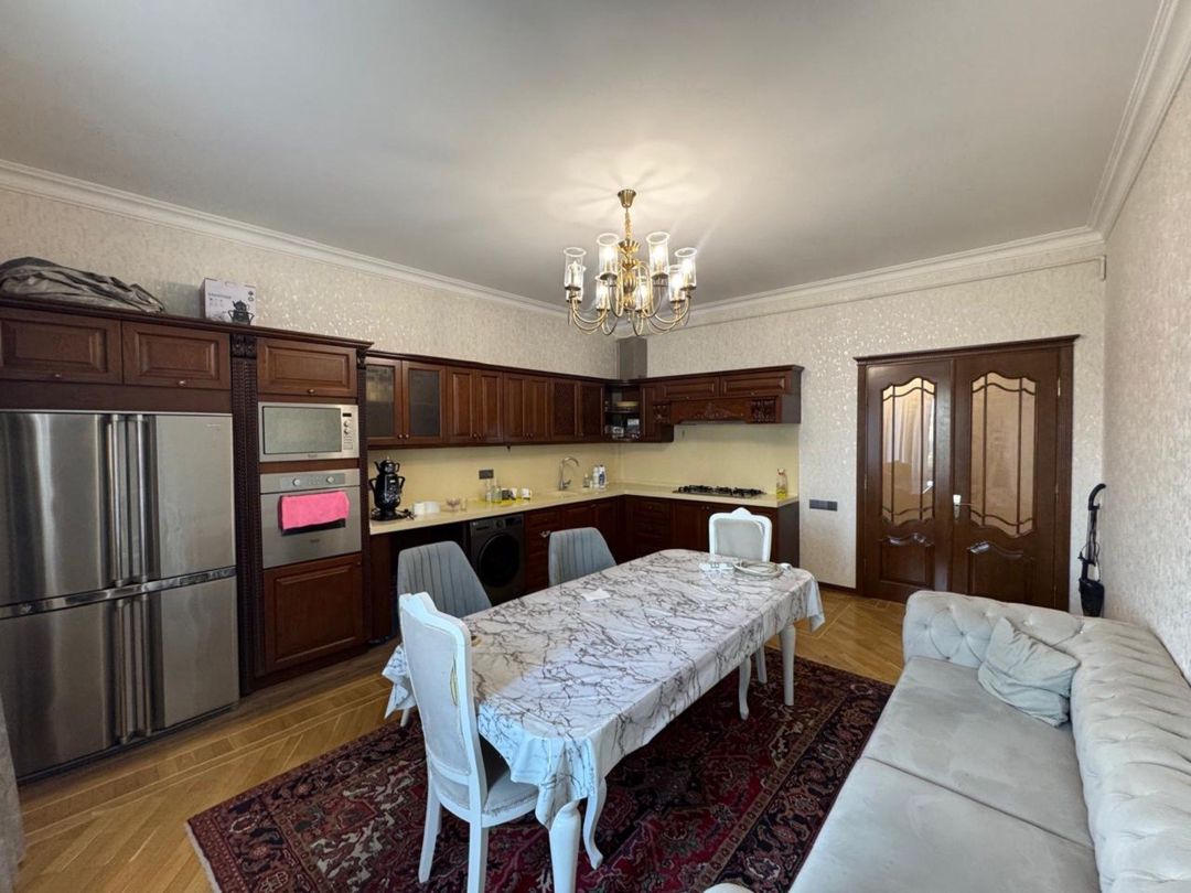 Satılır 3 otaqlı yeni tikili 150 m² — Mənzil, Bakı