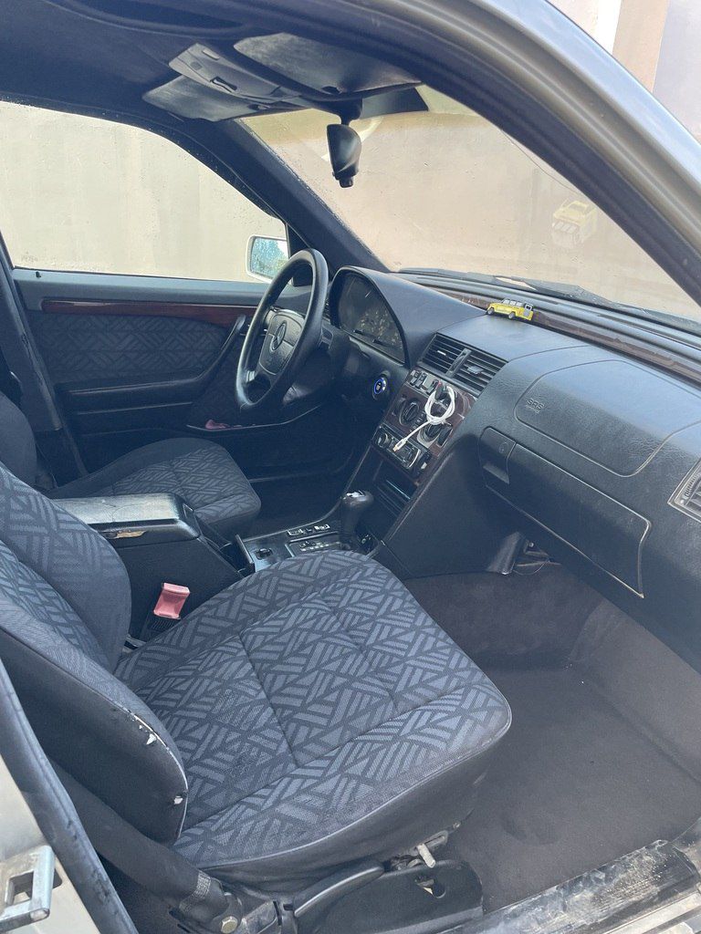 Mercedes C 200, 2.0 L, 1995 il, 600 000 km 77-TN-212 — Avtomobillər, Bakı (10)