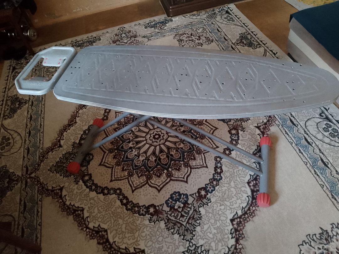 Ütüləmə lövhəsi — Məişət malları, Bakı (5)