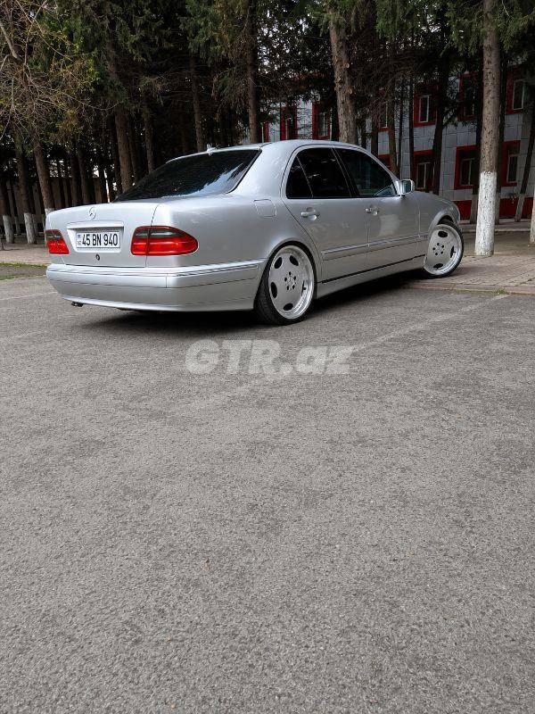 Mercedes E 270 2.7 L, 2000, 452 123 km 45-BN-940 — Avtomobillər, Ağdaş (3)