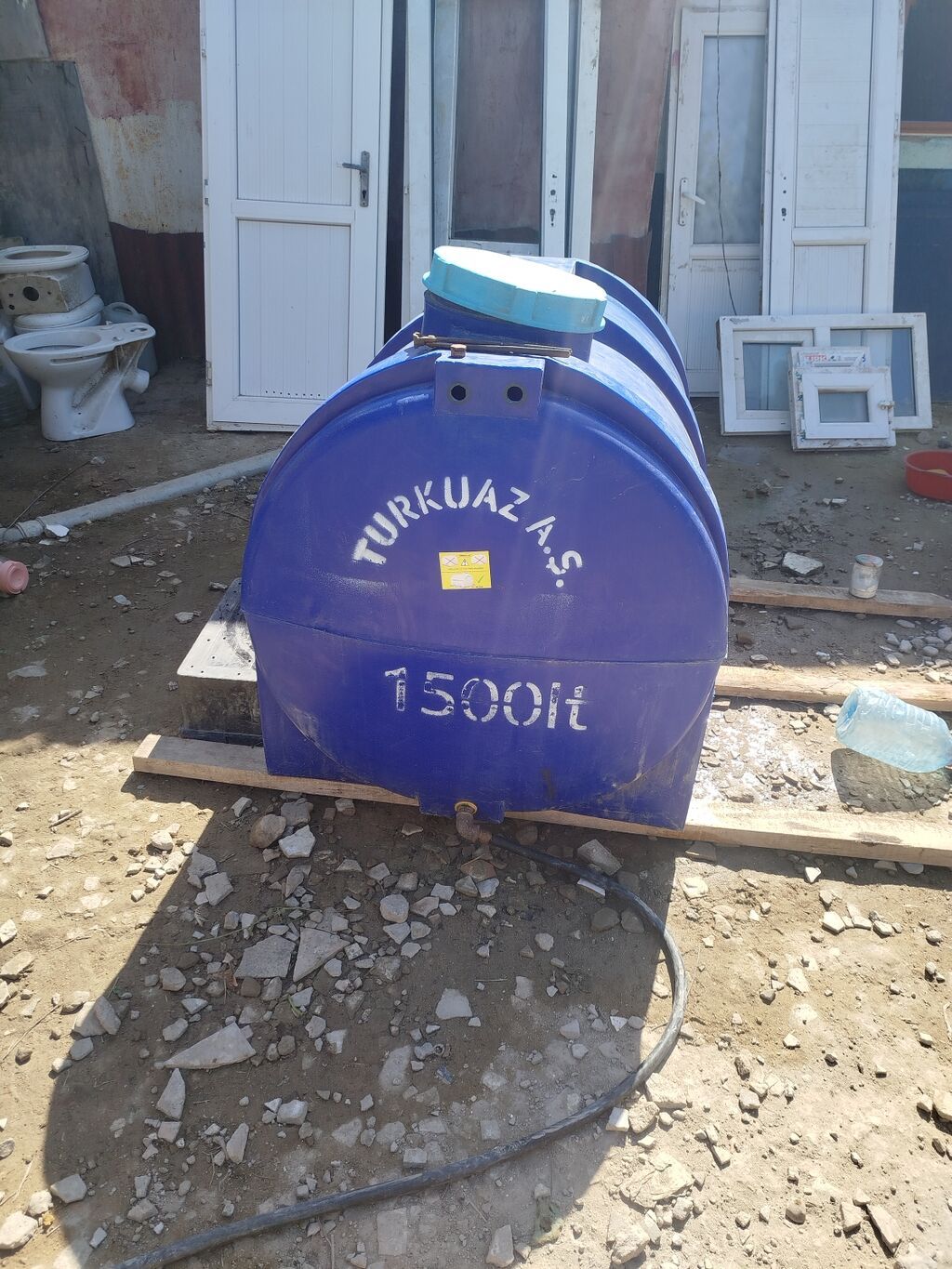 Su çəni – Turkuaz A.Ş., 1500 litr - Həcm: 1500 lt (üzərində qeyd — Su çənləri, kanisterləri, bochkalar, Bakı (2)