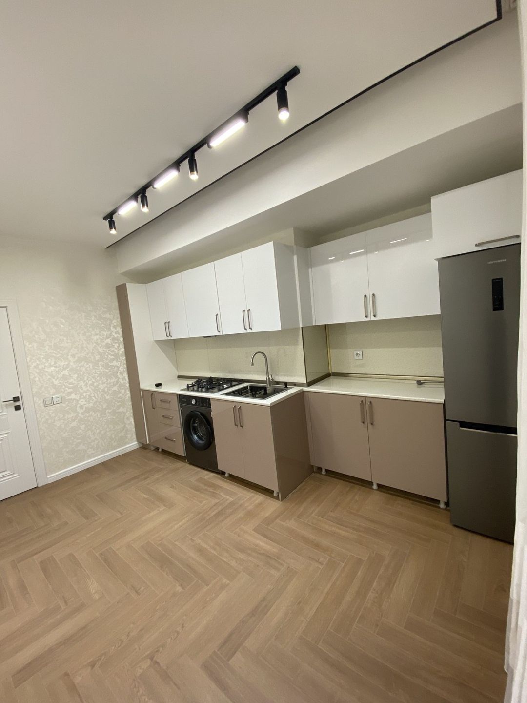 Satılır 2 otaqlı yeni tikili 76 m² — Mənzil, Bakı (10)