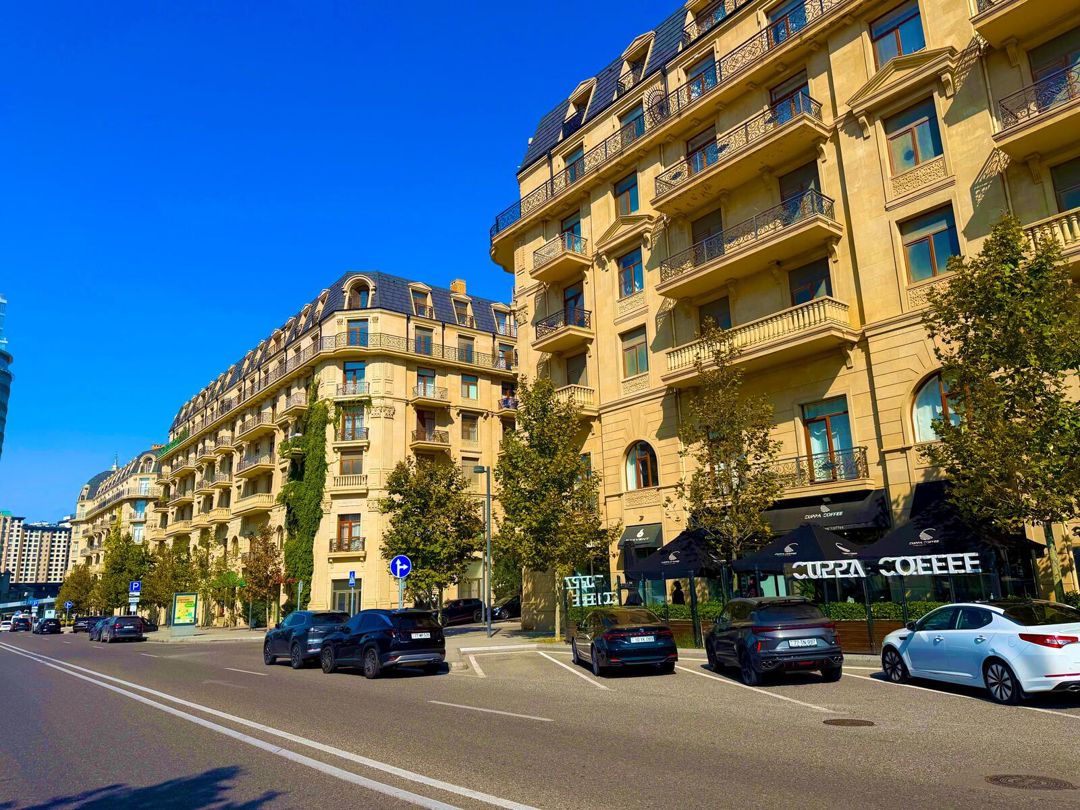 İcarəyə verilir obyekt 210 m² — Əmlak, Bakı (2)