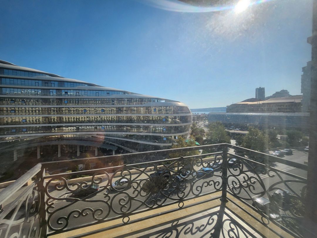 İcarəyə verilir 4 otaqlı yeni tikili 200 m² — Mənzil, Bakı (8)