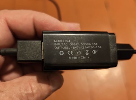 Adapter 33 Vt, İşlənmiş — Bakı