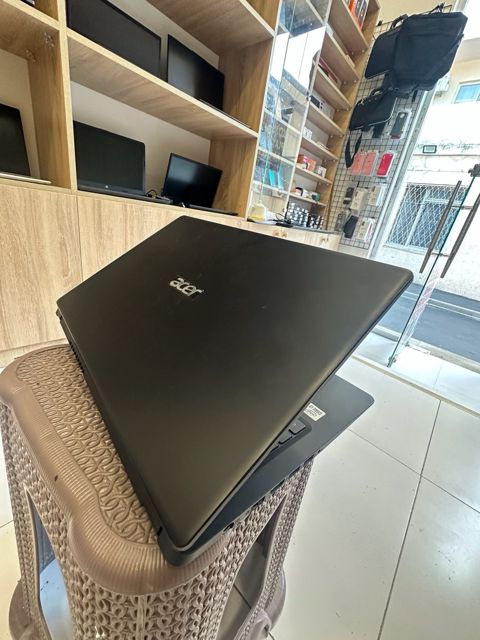 Acer noutbuk — Bakı