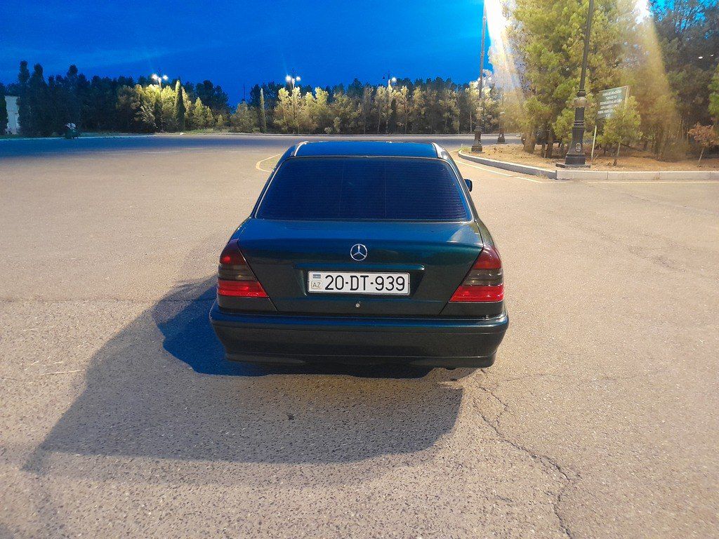 Mercedes C 180, 1.8 L, 1998 il, 306 100 km 20-DT-939 — Avtomobillər, Gəncə (2)