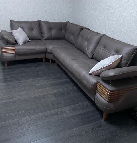 700₼ Künc divan Satılır*‼ Açılır baza var 2*3.2 — Bakı