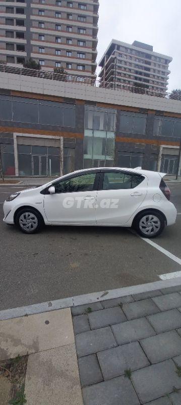Toyota Aqua 1.5 L, 2019, 123 819 km 77-UP-149 — Avtomobillər, Bakı (9)