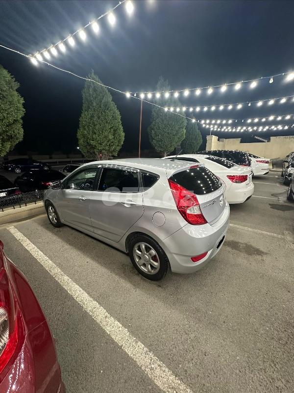 Hyundai Accent 1.6 L, 2011, 226 000 km — Avtomobillər, Bakı (4)