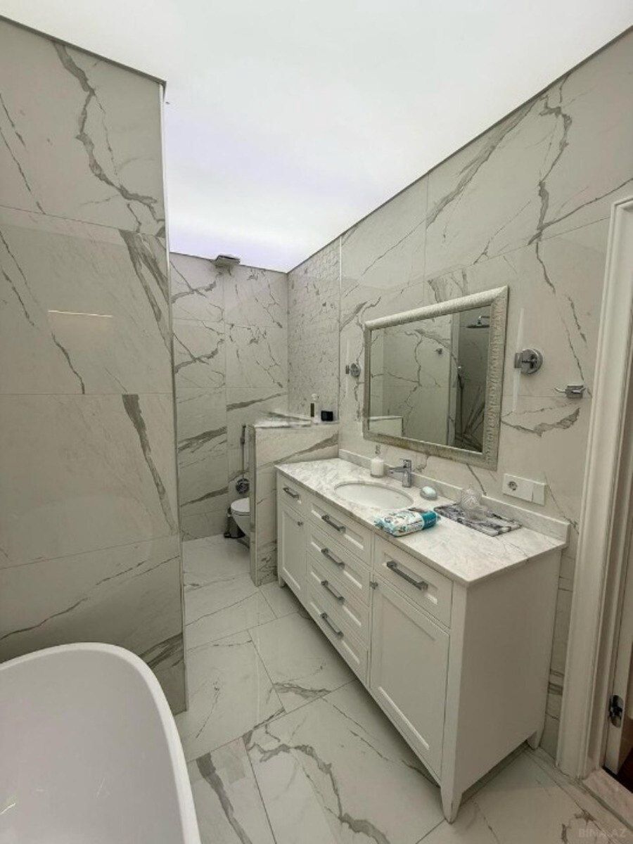 Satılır 4 otaqlı yeni tikili 211 m² — Mənzil, Bakı (11)