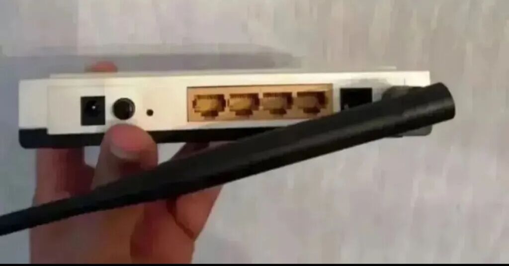 TP-Link simsiz router - Brend/model: TP-Link (1 antenalı, 2.4 GHz — Şəbəkə və server avadanlığı, Bakı (2)