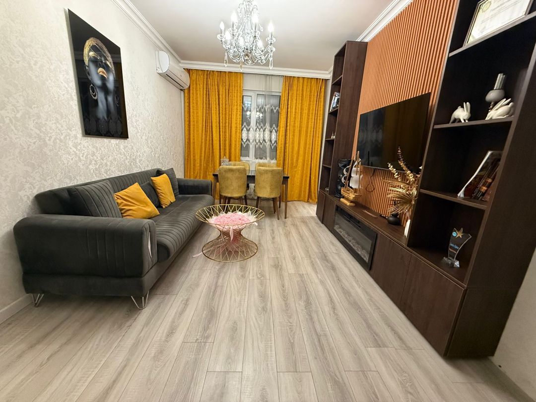 Satılır 2 otaqlı köhnə tikili 75 m² — Mənzil, Bakı (4)