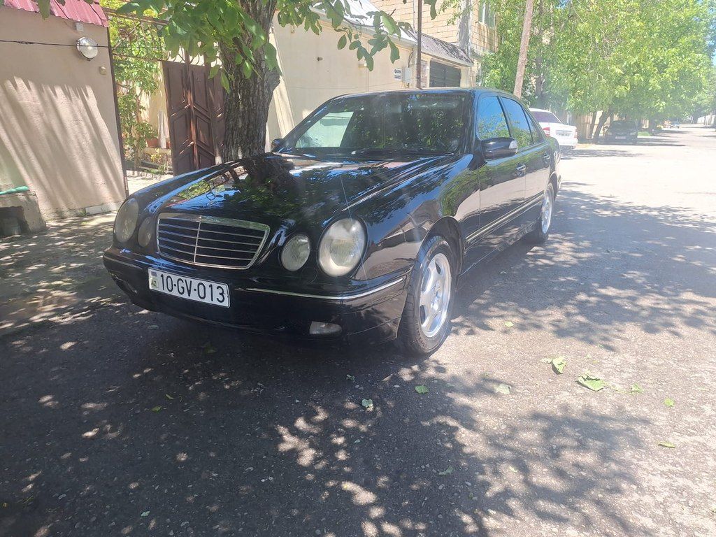 Mercedes E 270, 2.7 L, 2000 il, 298 000 km 10-GV-013 — Avtomobillər, Bakı