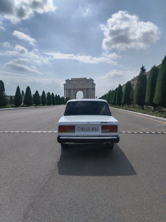 Lada (VAZ) 2107, 1.6 L, 2006 il, 25 000 km 90-US-894 — Avtomobillər, Gəncə (2)