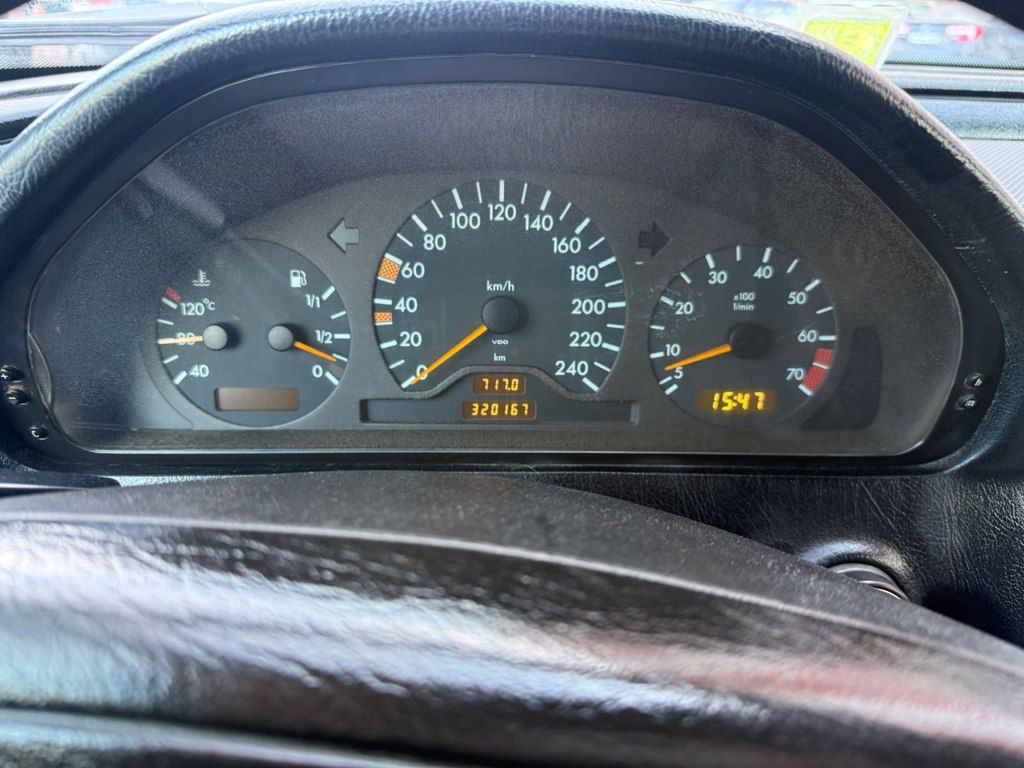 Mercedes C 180, 1.8 L, 1997 il, 320 000 km 77-OK-409 — Avtomobillər, Bakı (11)