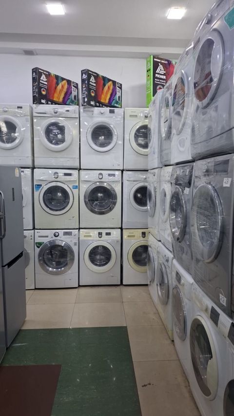 Paltaryuyan maşınlar – geniş seçim Ön yükləməli modellər: müxtəlif — Bakı