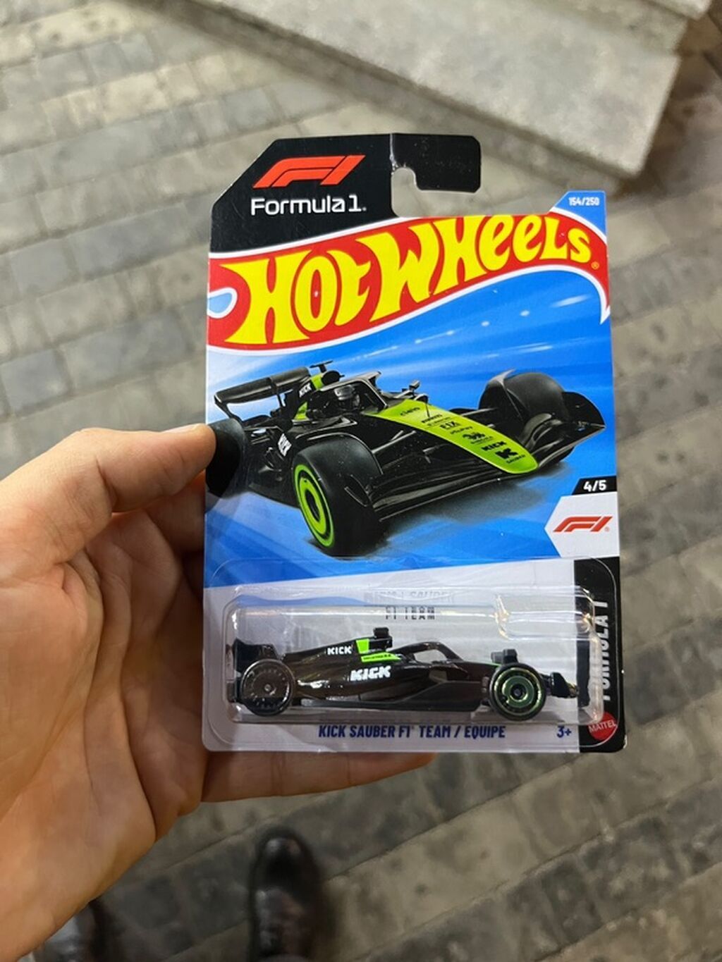 Hot Wheels Formula 1 seriyasından “Kick Sauber F1 Team / Équipe” model — Modellar, Bakı