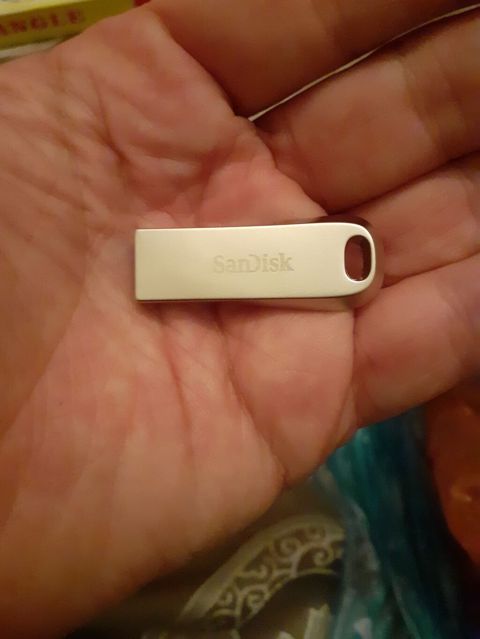 Flash kart Sandisk, 8 GB, USB port, Yeni — Gəncə