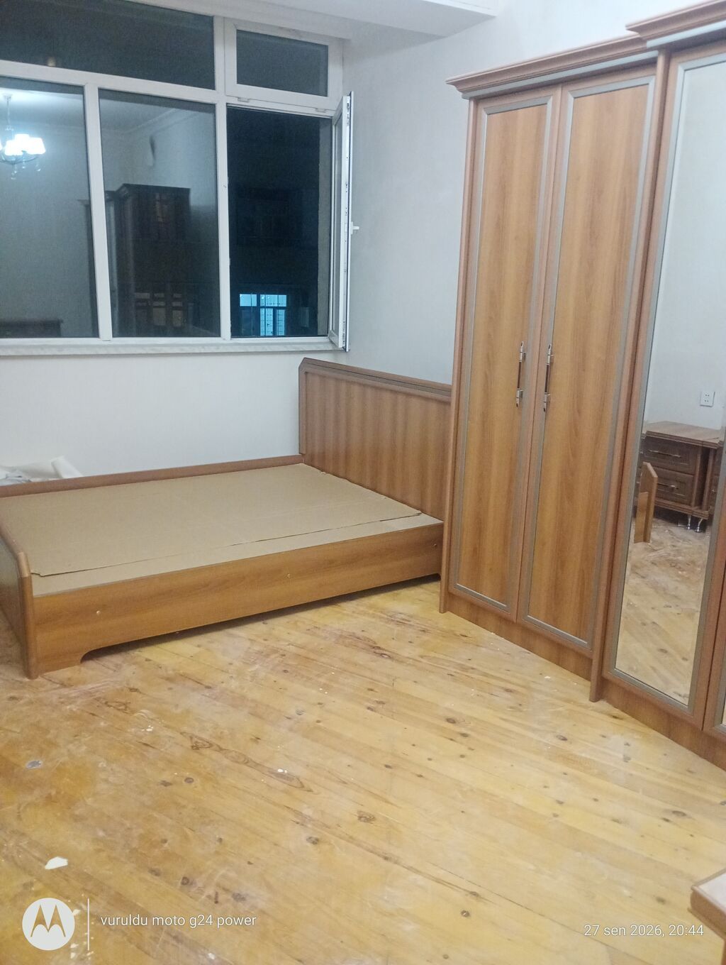 Yataq otağı dəsti – klassik taxta dizayn Komplektə daxildir: - Geniş — Yataq otağı mobilya dəstləri, Bakı (5)