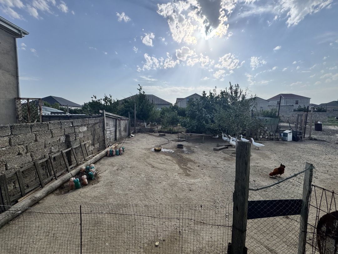 Satılır 3 otaqlı həyət evi/bağ evi 170 m² — Ev, villa, Bakı (5)