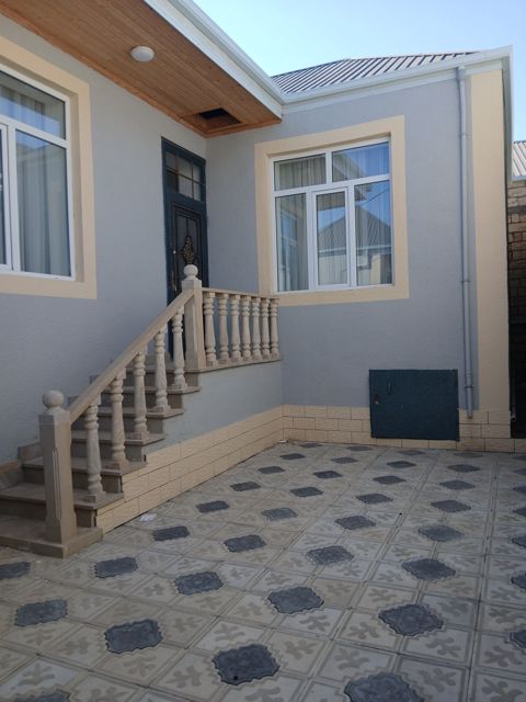 Həyət evi, Abşeron r — Bakı