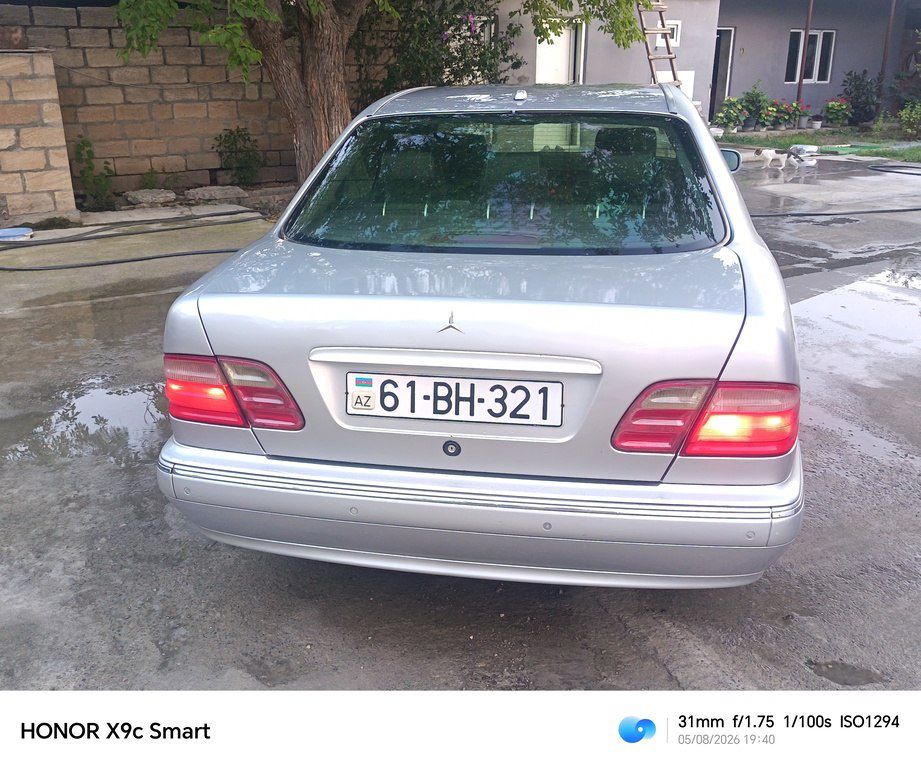 Mercedes E 280 4MATIC, 2.8 L, 2001 il, 271 000 km 61-BH-321 — Avtomobillər, Bakı (2)