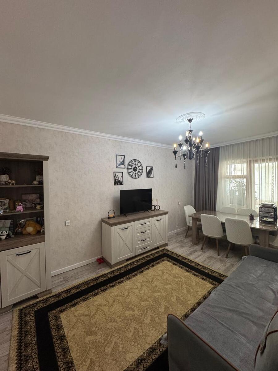 Satılır 4 otaqlı köhnə tikili 110 m² — Mənzil, Bakı (6)