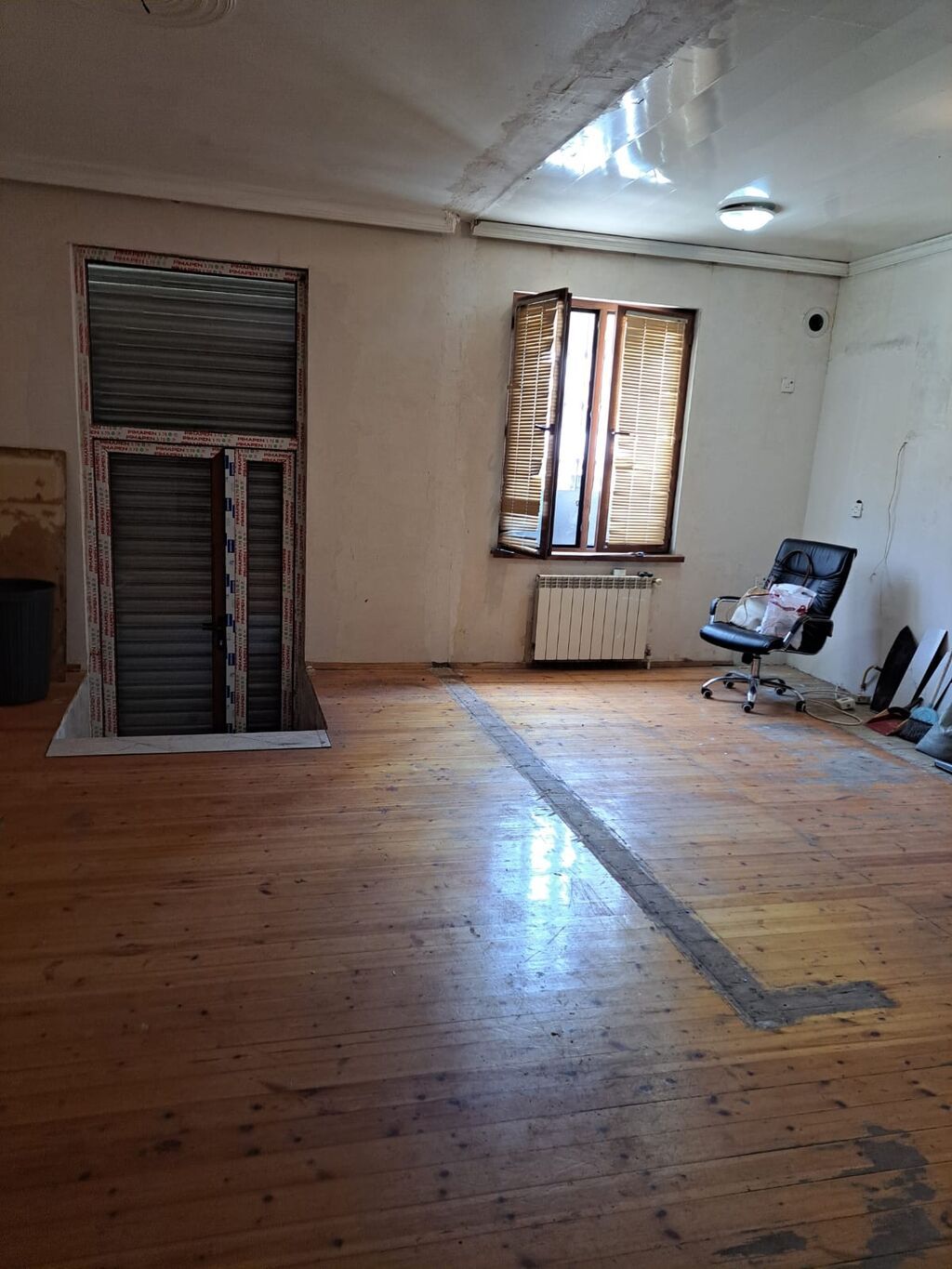 Əcəmi m. yaxınlığında, 1-ci mərtəbədə Biznes üçün Yararlı 4 Otaqlı — Mənzil, Xırdalan (2)