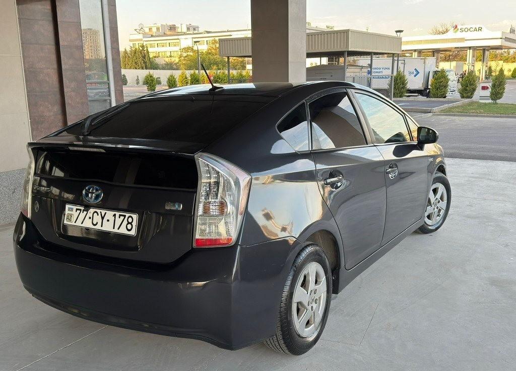 Toyota Prius, 2010 il, 289456 km, 1.8 L 77-CY-178 — Avtomobillər (6)