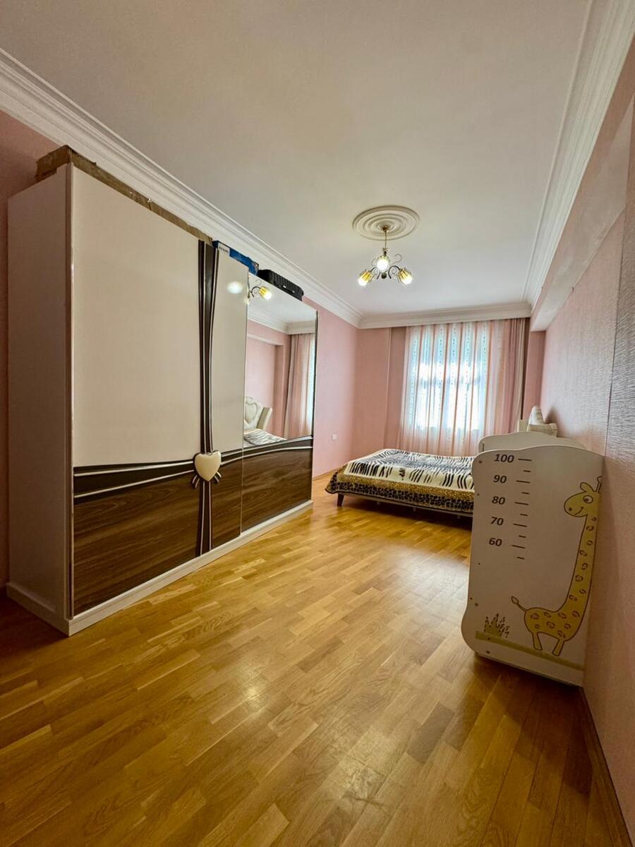Satılır 4 otaqlı yeni tikili 190 m² — Mənzil, Bakı (4)