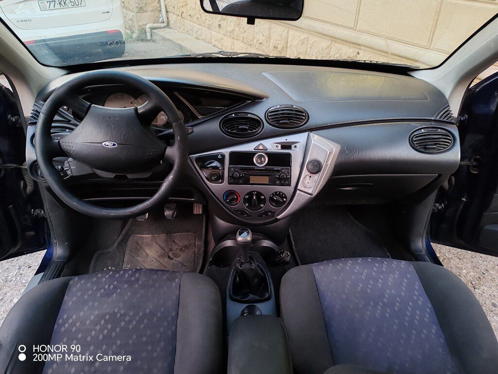 Ford Focus, 1.4 L, 1999 il, 300 000 km — Avtomobillər, Bakı (3)