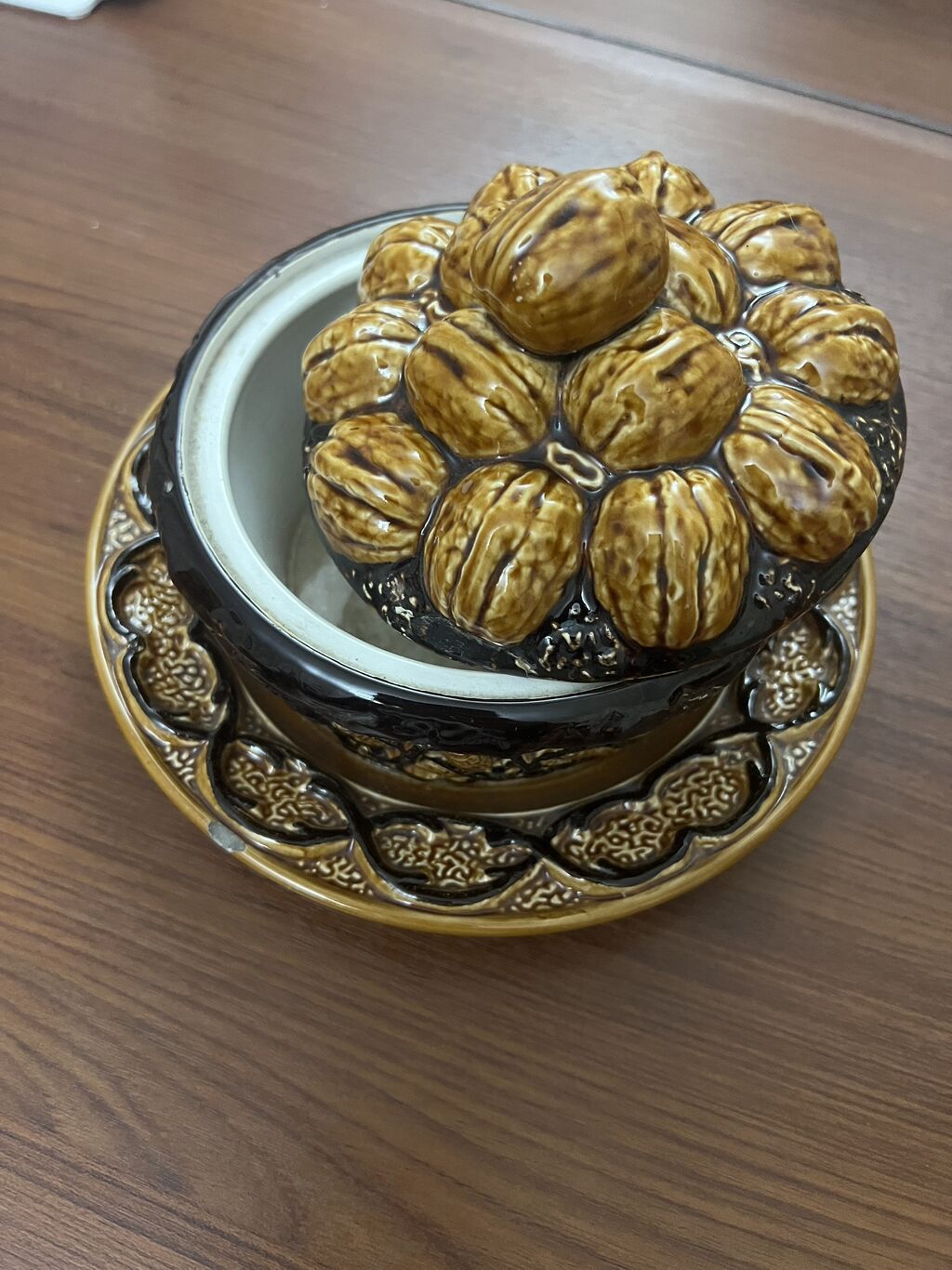 Qenddan sovetindir. 70 manata satilir — Süfrə qabı, Bakı (2)