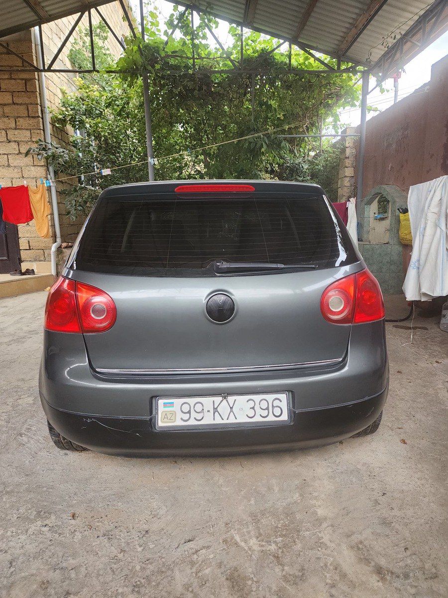 Volkswagen Golf, 2004 il 99-KX-396 — Avtomobillər, Bakı (2)