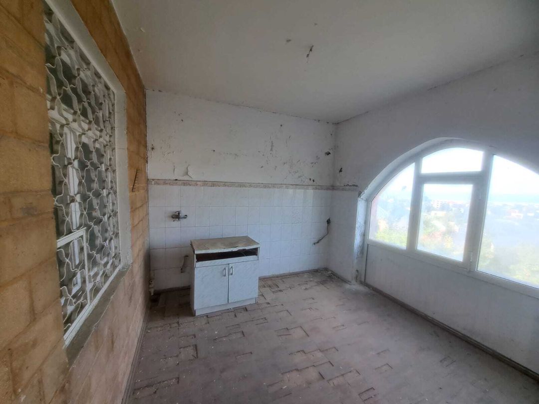 Satılır 5 otaqlı həyət evi/bağ evi 200 m² — Ev, villa, Bakı (9)