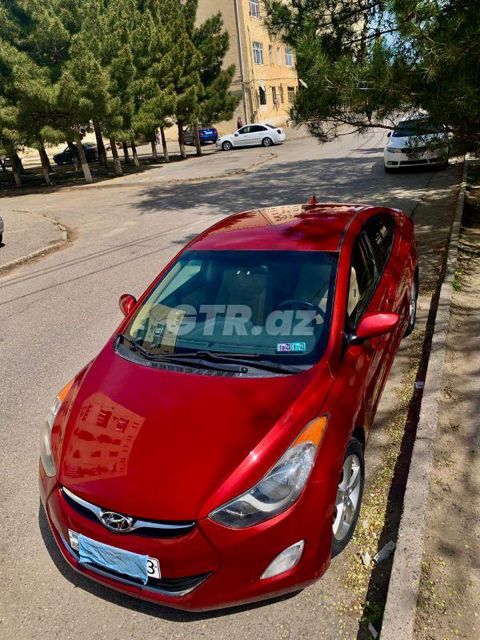 Hyundai Elantra 1.8 L, 2013, 116 000 km — Sumqayıt