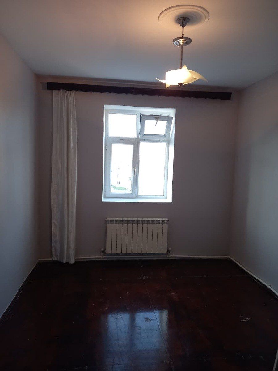 Satılır 3 otaqlı köhnə tikili 65 m² — Mənzil, Bakı (7)