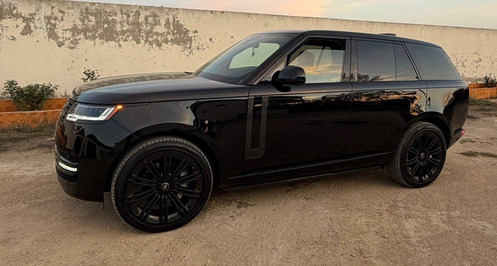 Land Rover Range Rover, 3.0 L, 2024 il, 73 000 km — Avtomobillər, Bakı (4)
