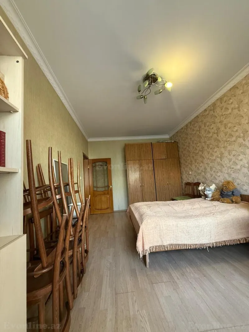 Satılır 4 otaqlı Mənzil Köhnə tikili 100 m² Bakı, Xətai r., Həzi Aslanov m — Mənzil, Bakı (7)