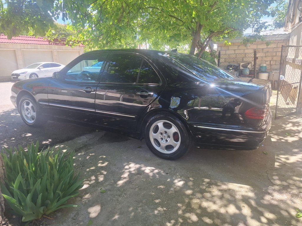 Mercedes E 270, 2.7 L, 2000 il, 298 000 km 10-GV-013 — Avtomobillər, Bakı (8)