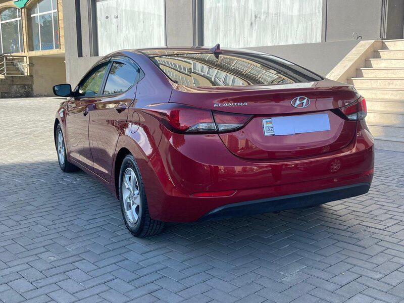 Hyundai Elantra 77-CG-083 — Minik avtomobili icarəsi, Bakı (3)