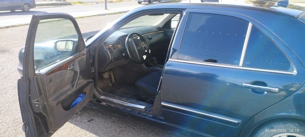 Mercedes E 280, 2.8 L, 2000 il, 338 680 km 10-NJ-540 — Avtomobillər, İsmayıllı (5)