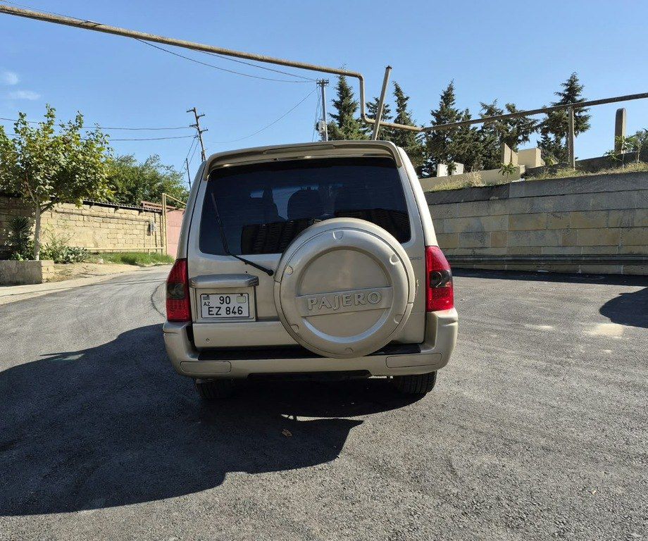 Mitsubishi Pajero, 3.2 L, 2004 il, 440 000 km 90-EZ-846 — Avtomobillər, Bakı (11)
