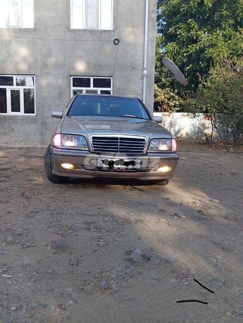 Mercedes C 180 1.8 L, 2000, 226 800 km — Bakı