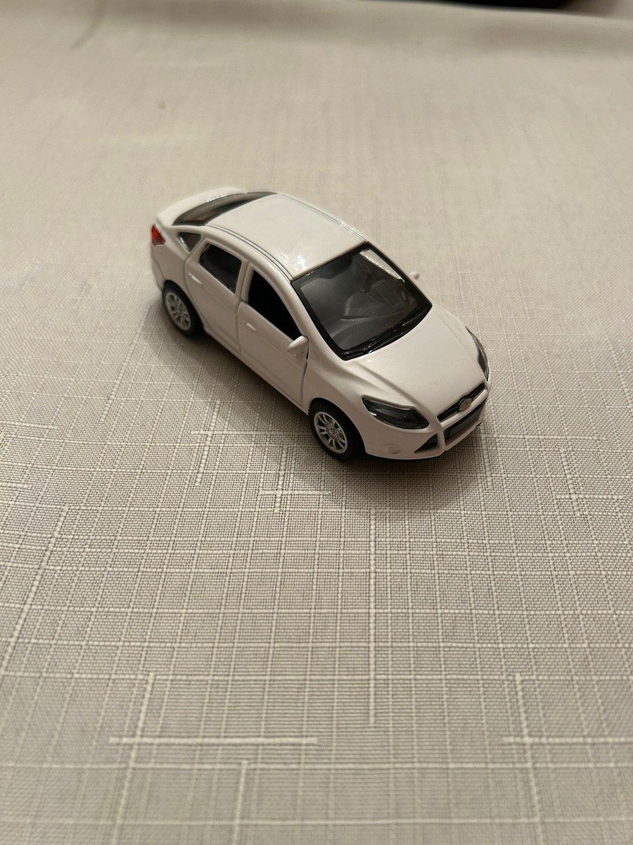 Ford Focus modeli — Kolleksiyalar, Bakı (2)