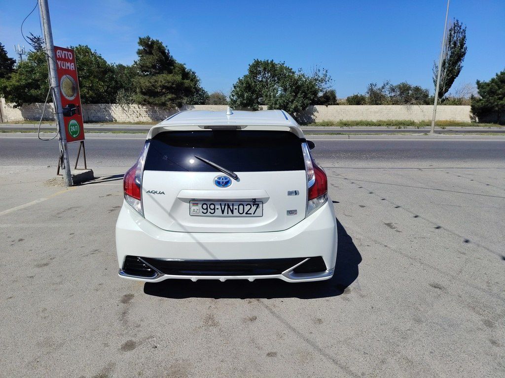 Toyota Aqua, 1.5 L, 0.9 kWh, 2016 il, 155 767 km — Avtomobillər, Bakı (5)