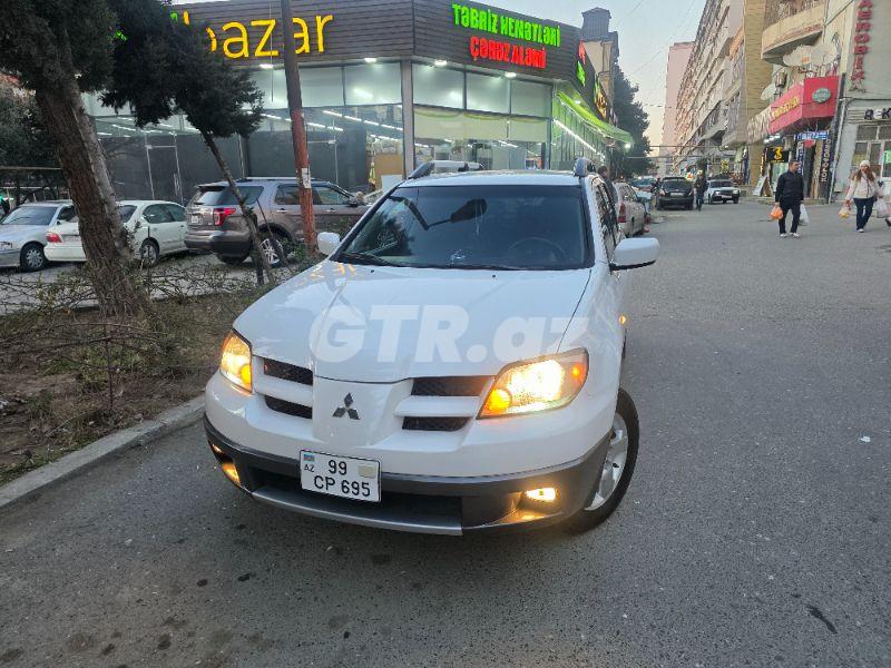 Mitsubishi Outlander 2.4 L, 2002, 285 000 km — Avtomobillər, Bakı (10)