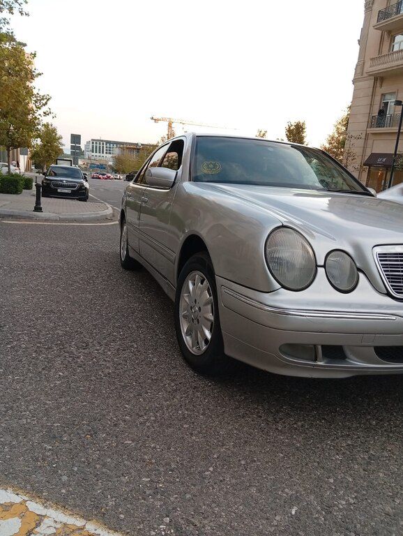Mercedes E 220, 2.2 L, 2000 il, 555 000 km — Avtomobillər, Bakı (12)