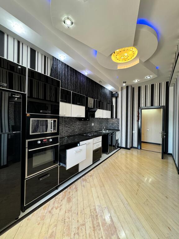 Satılır 3 otaqlı yeni tikili 140 m² — Mənzil, Bakı (5)