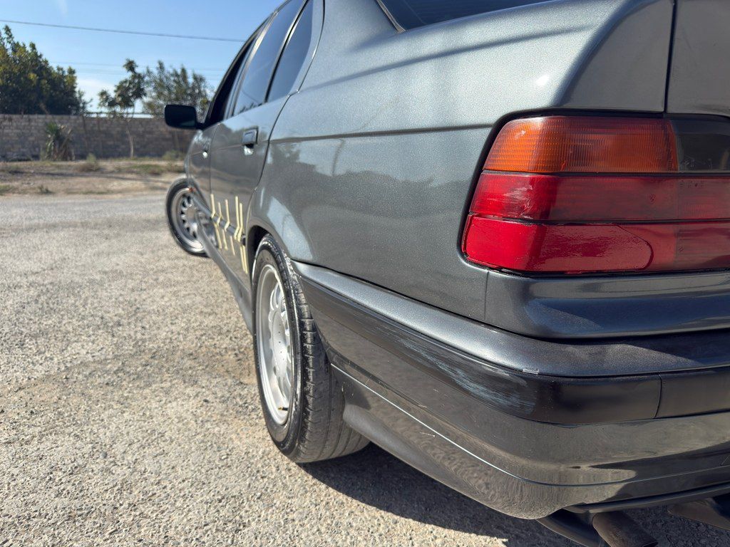 BMW 318, 1.8 L, 1994 il, 250 000 km — Avtomobillər, Bakı (8)